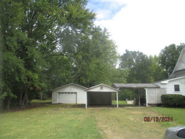 Property Photo:  613 NE 2nd Street  AR 72823 