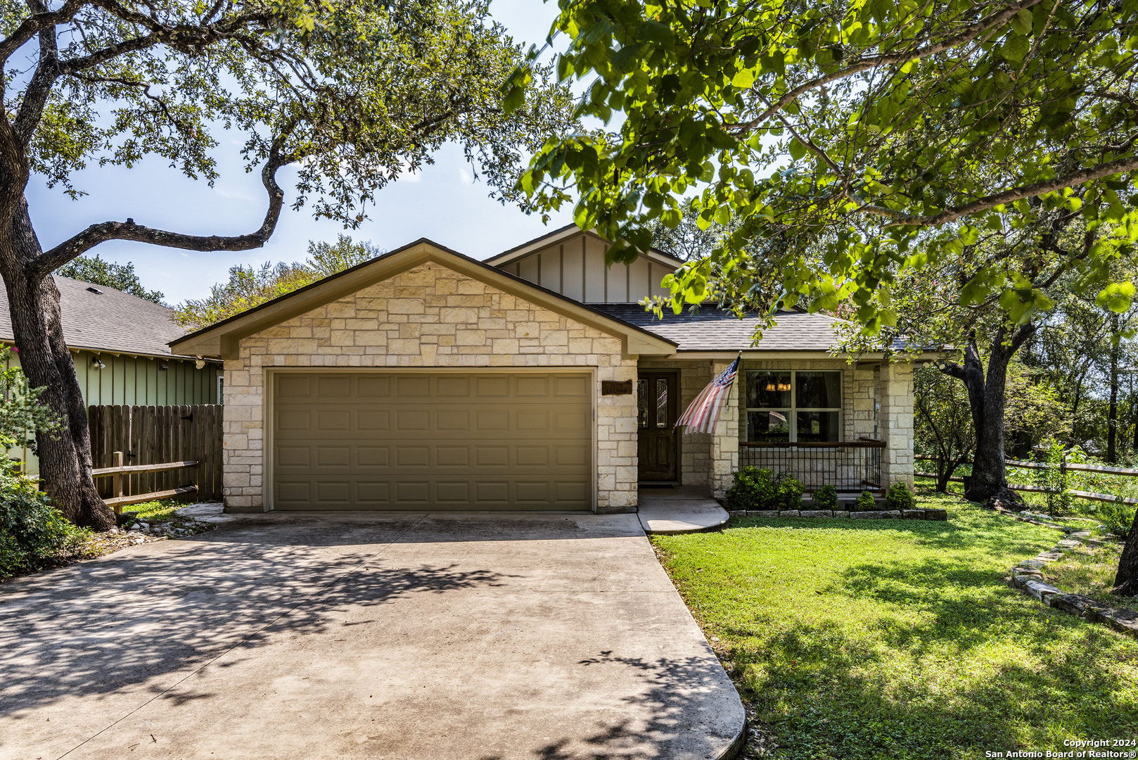 Property Photo:  1109 Delmar St  TX 78666 