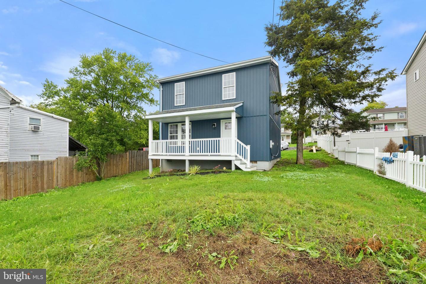 Property Photo:  558 Branch Street  VA 22657 