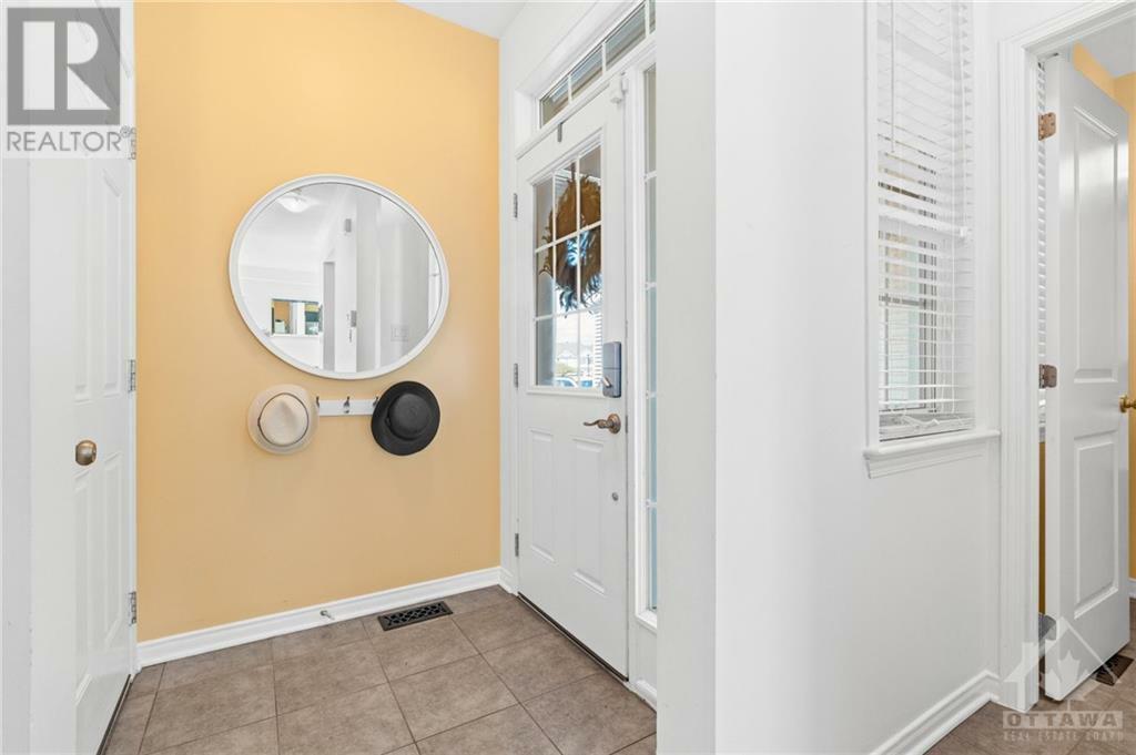 Property Photo:  162 Laramie Crescent  ON K2J 5Z8 