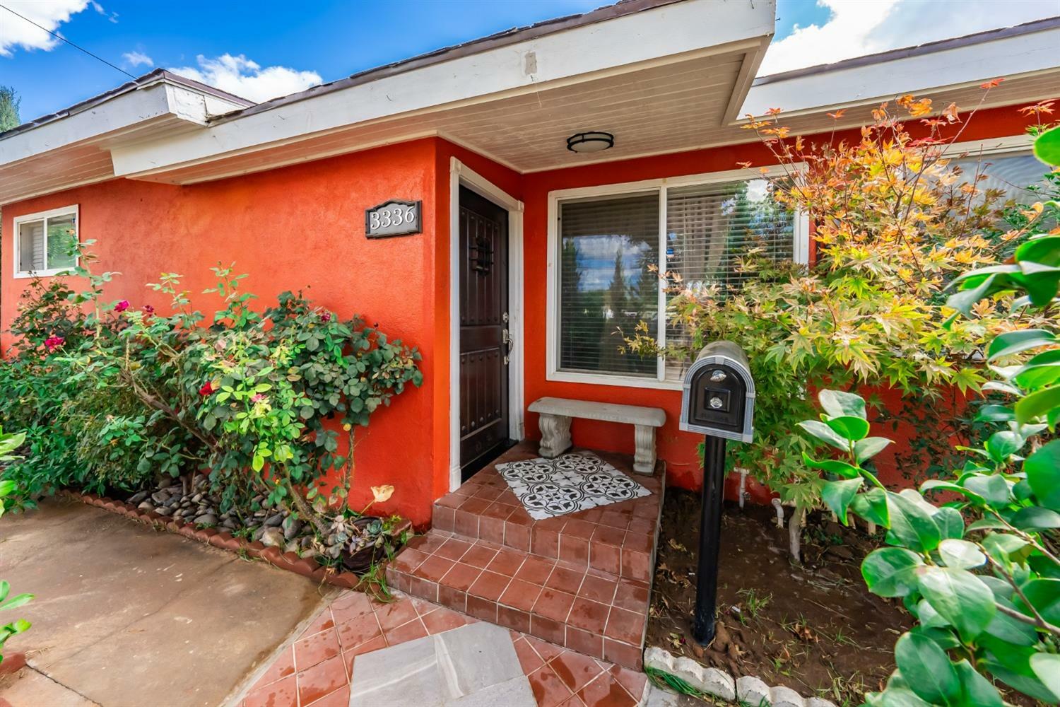 Property Photo:  3336 N Lafayette Avenue  CA 93705 