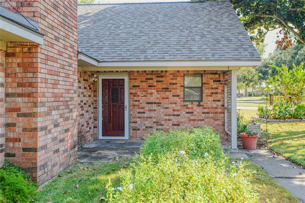 Property Photo:  103 Bluebonnet Drive  TX 77418 