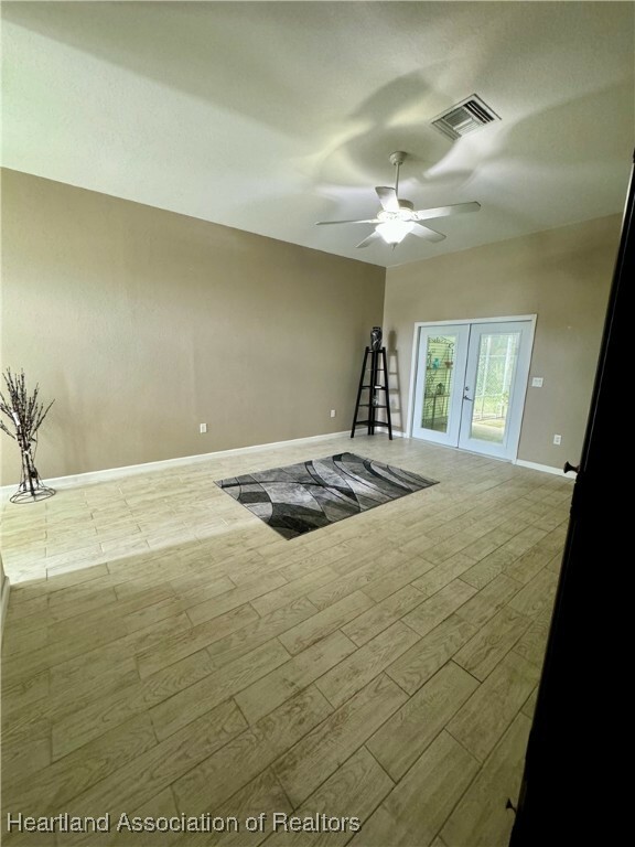 Property Photo:  2038 Ashley Oaks Circle  FL 33870 