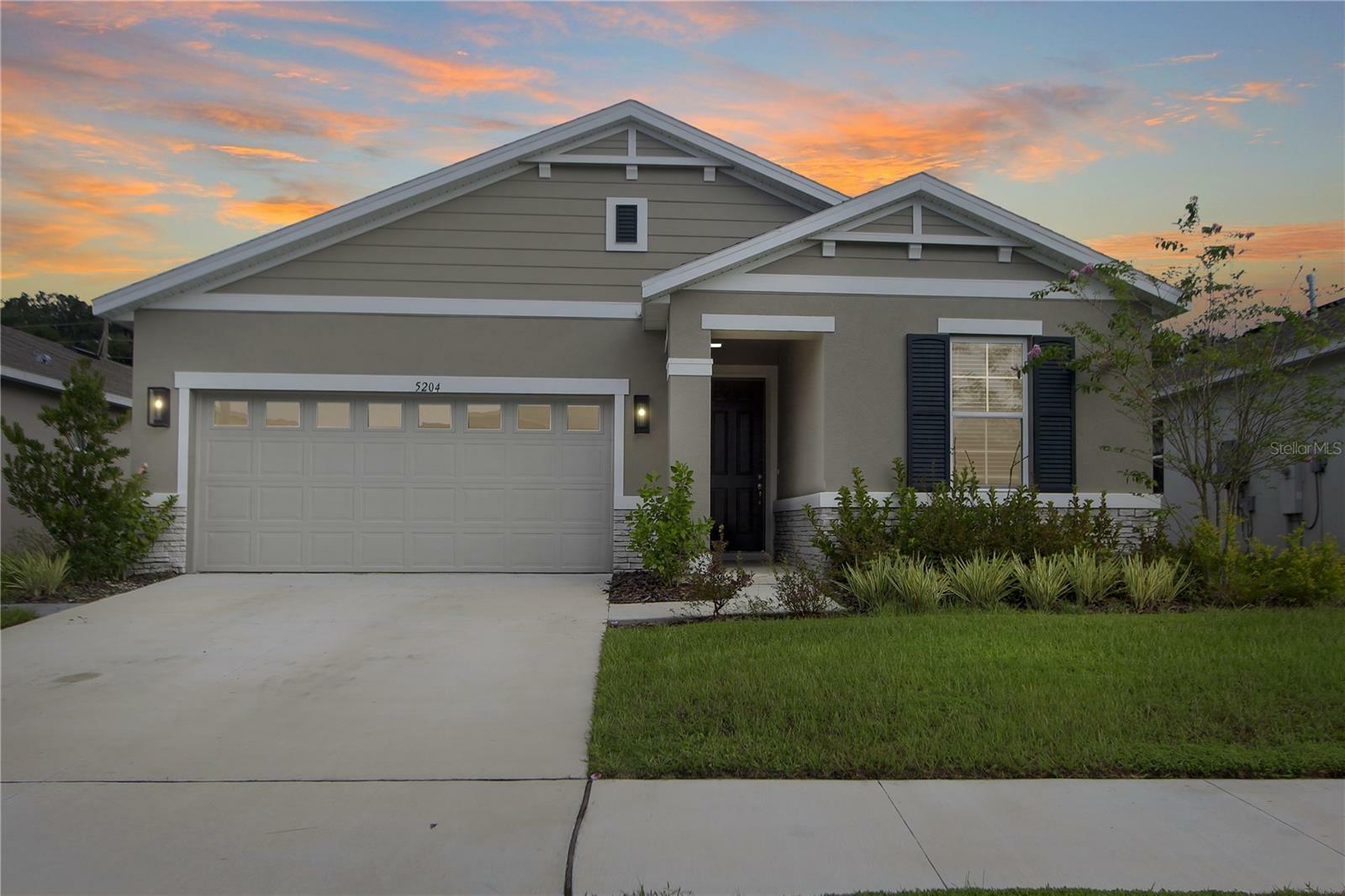 Property Photo:  5204 Meadow Song Drive  FL 34762 