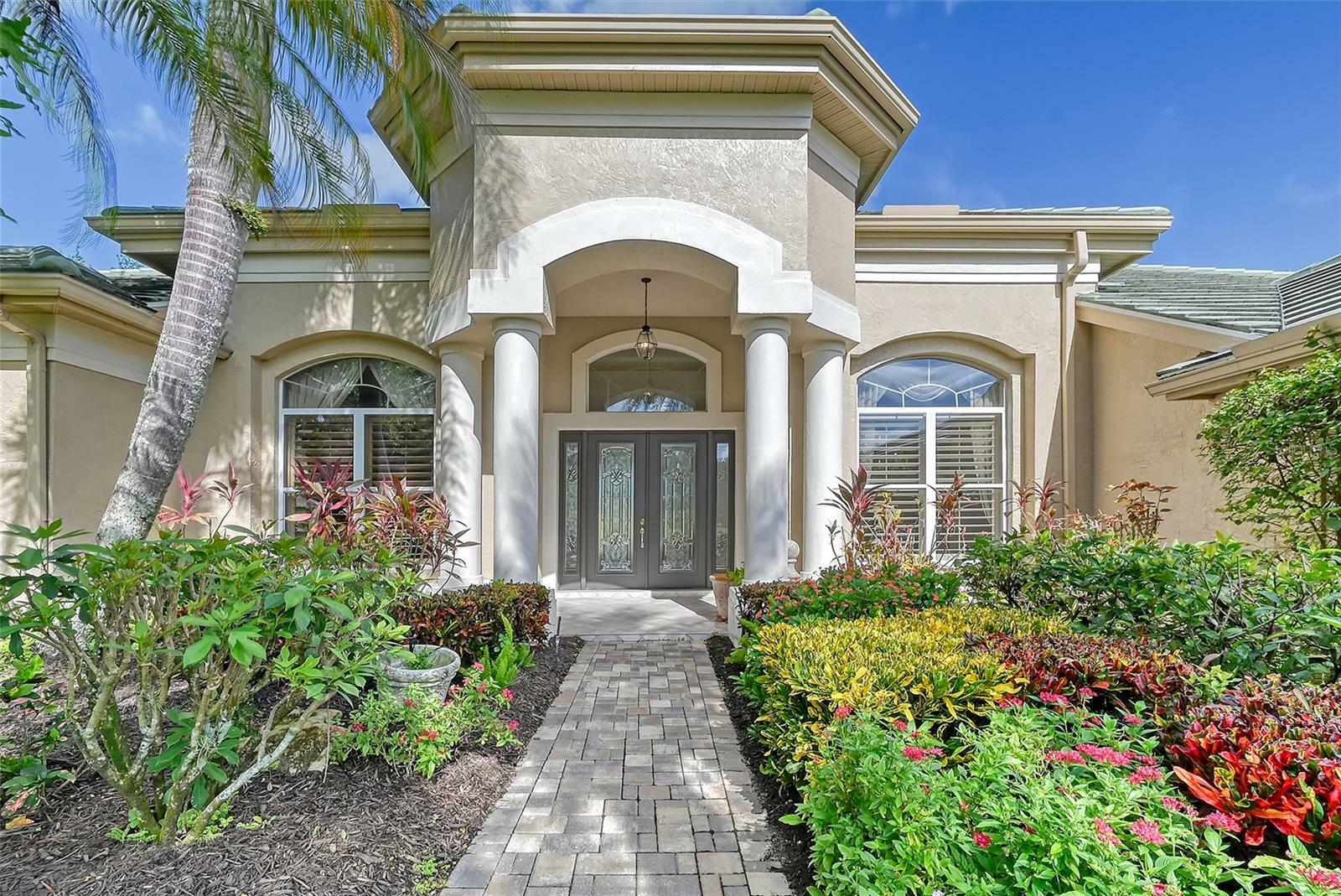 Property Photo:  2570 Tom Morris Drive  FL 34240 