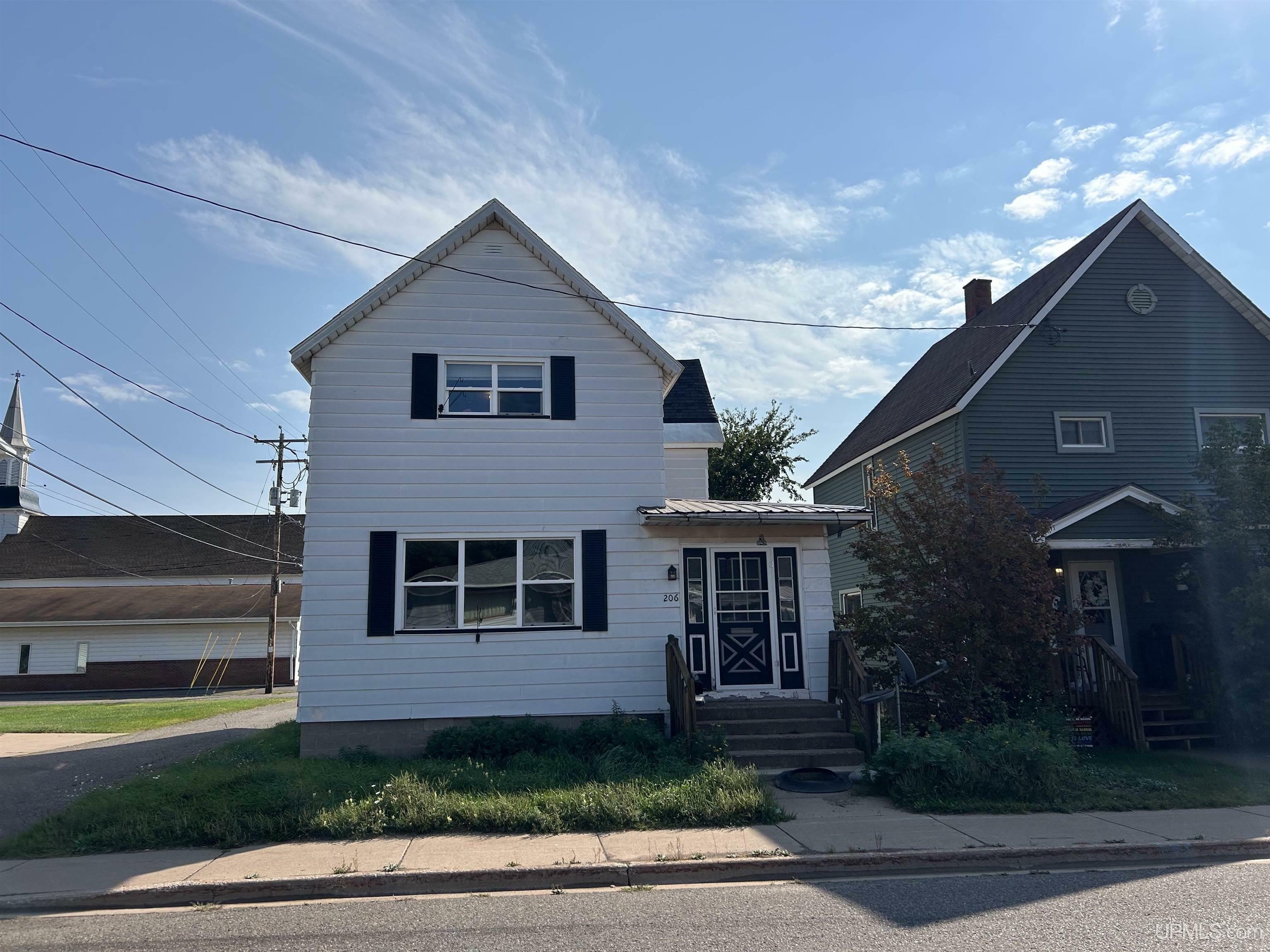 Property Photo:  206 N 3rd Street  MI 49849 