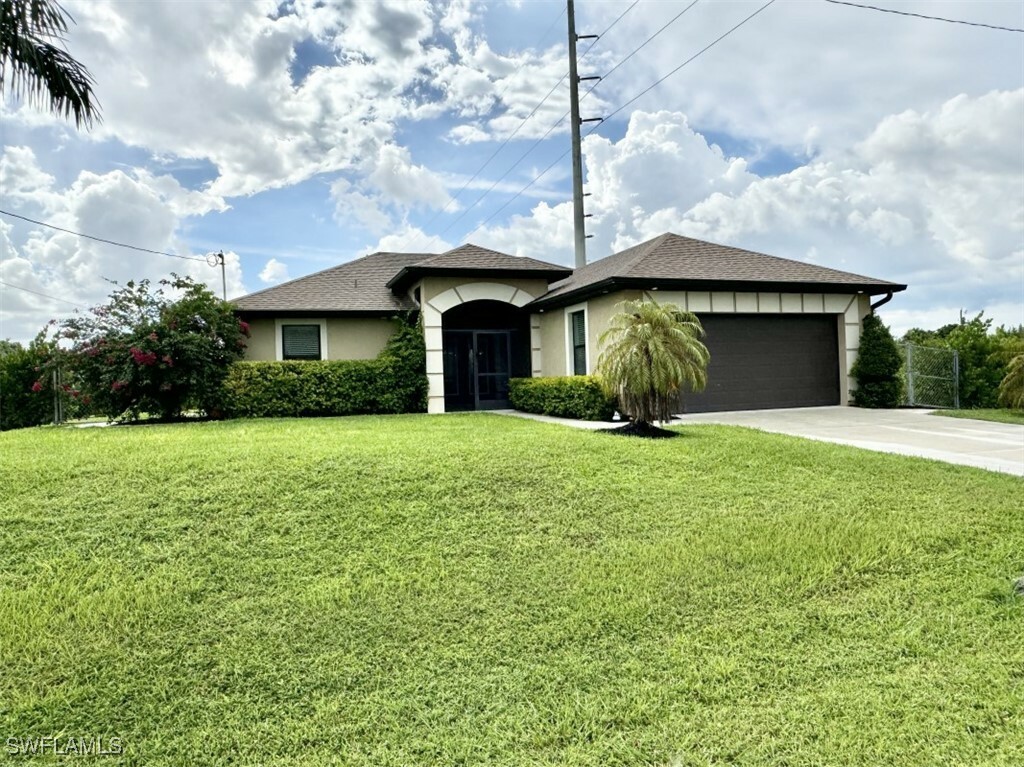 50 Joan Avenue S  Lehigh Acres FL 33976 photo