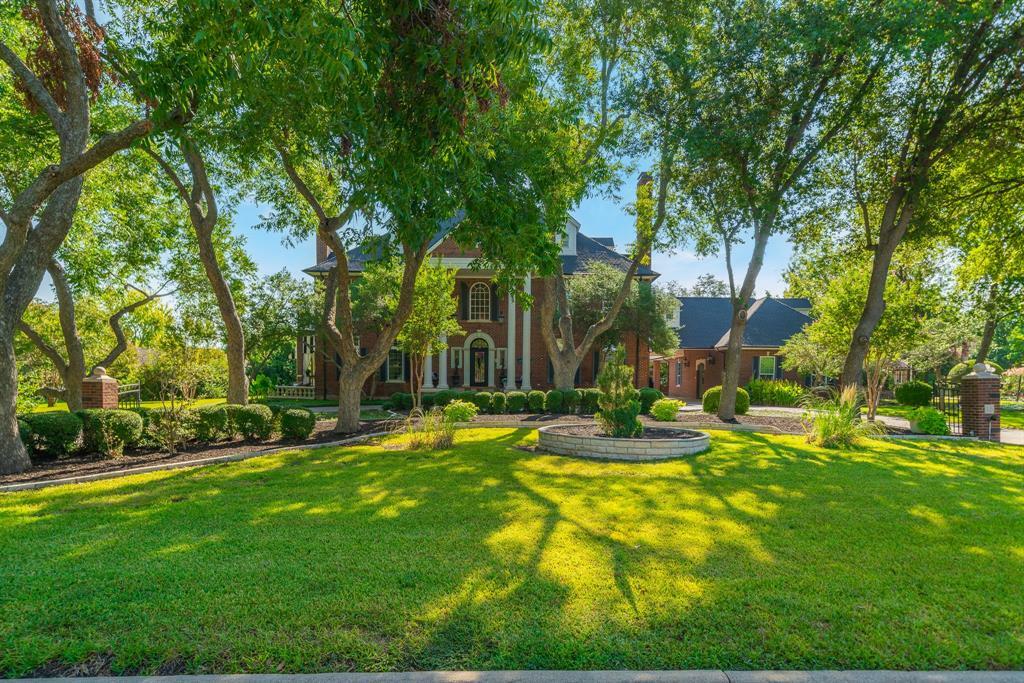 Property Photo:  15 Meadowlake Drive  TX 75032 