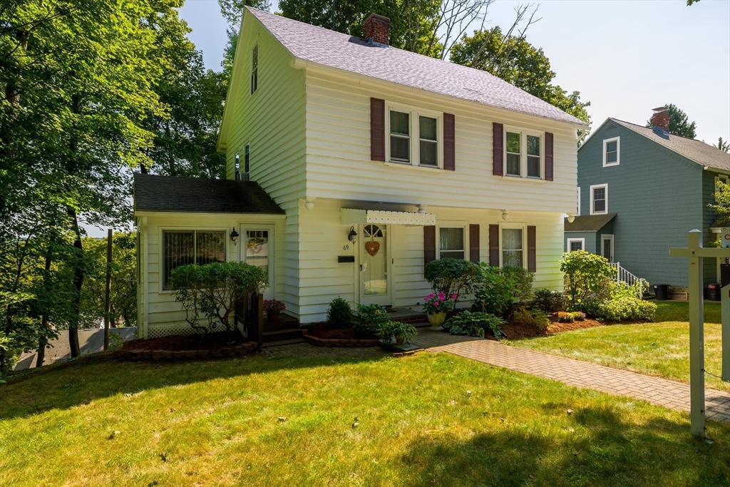 Property Photo:  69 Morningside  MA 01602 