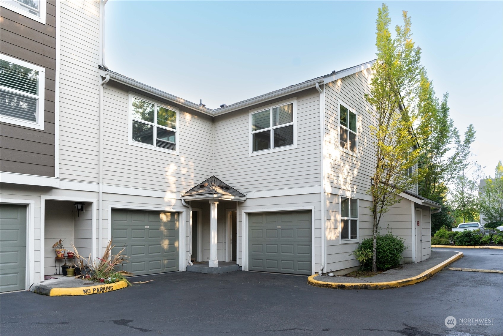 Property Photo:  3116 164th Street SW 111  WA 98087 