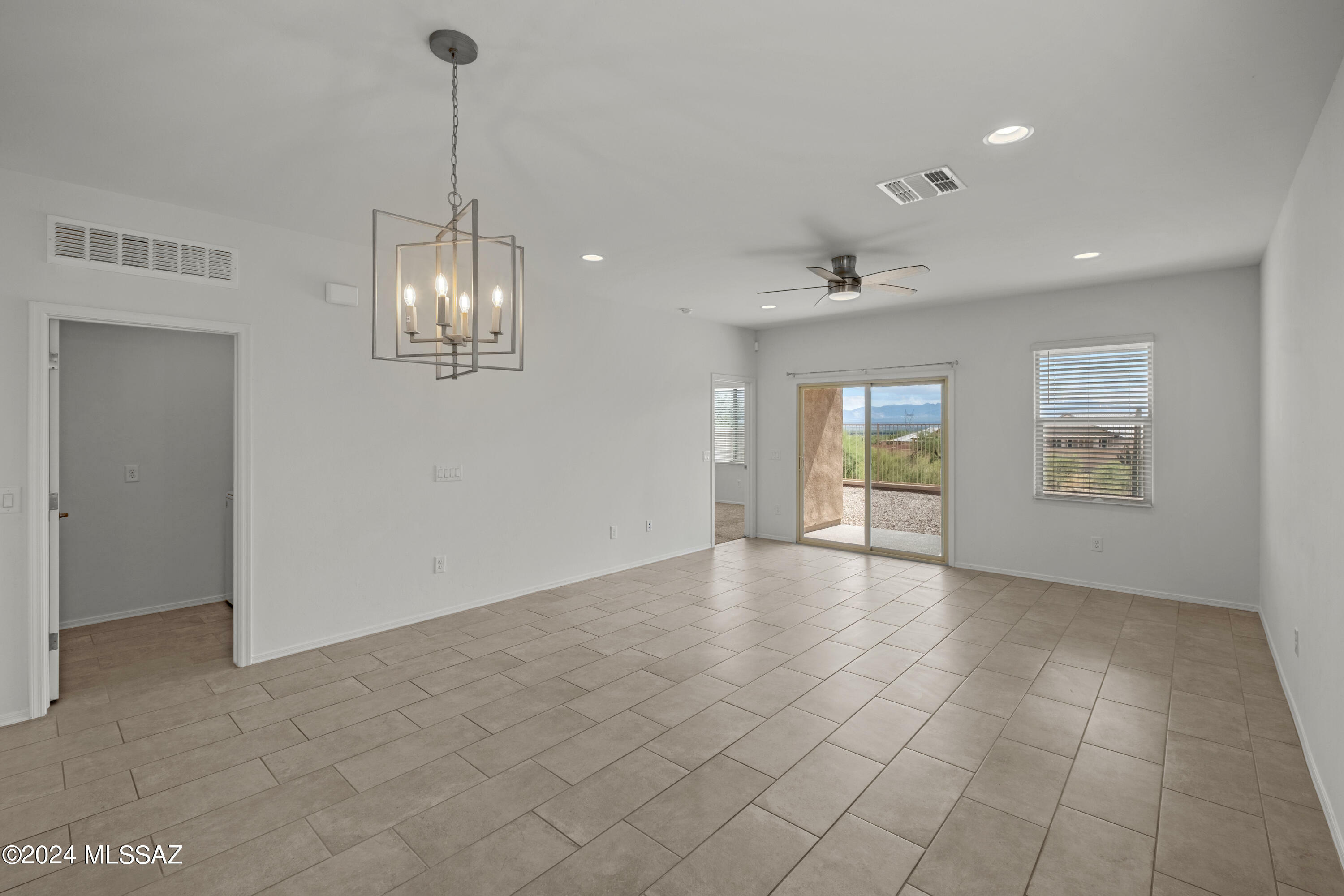 Property Photo: 931 S Paseo Las Vigas AZ 85629