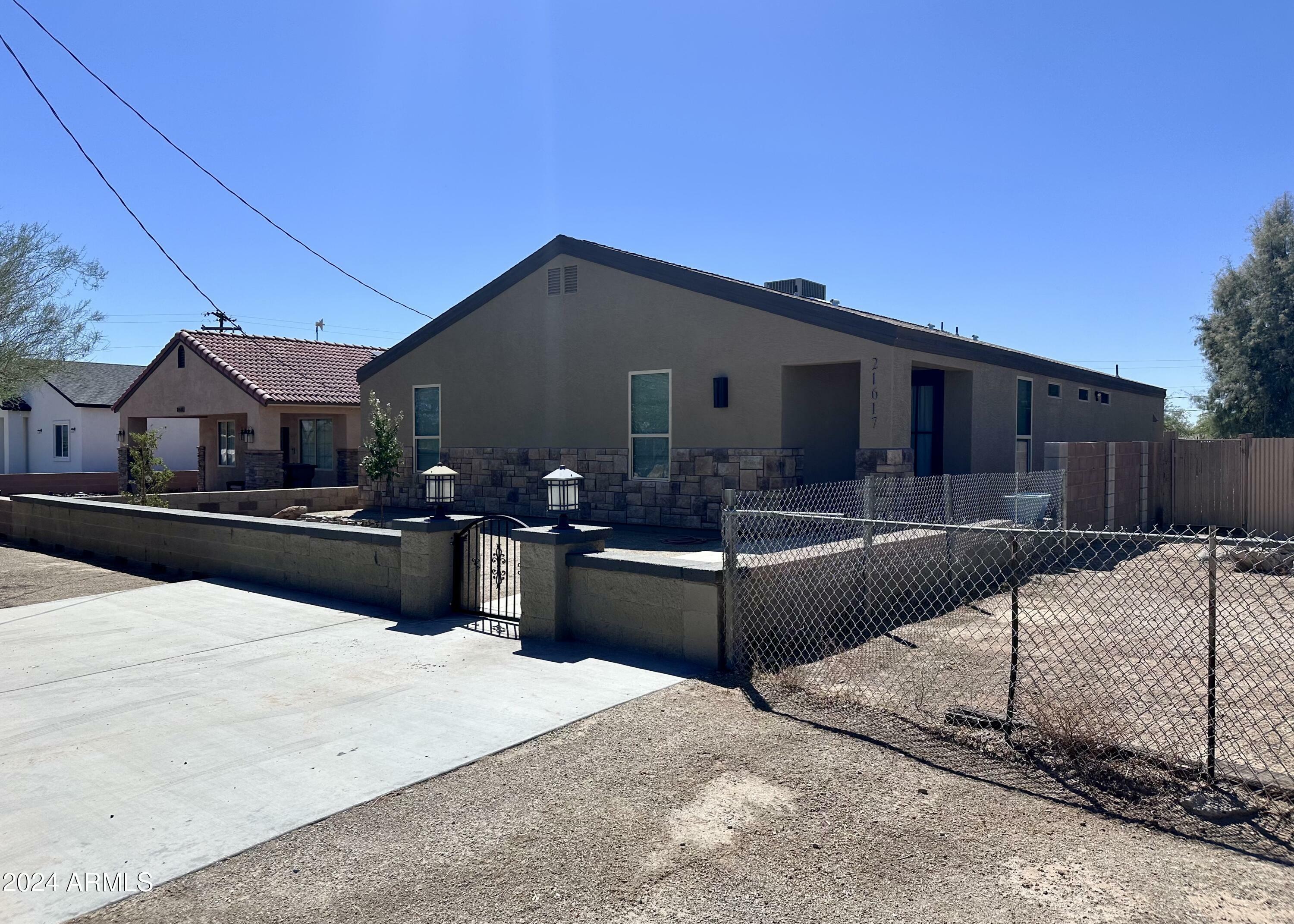 Property Photo:  21617 W Wilson Avenue  AZ 85361 