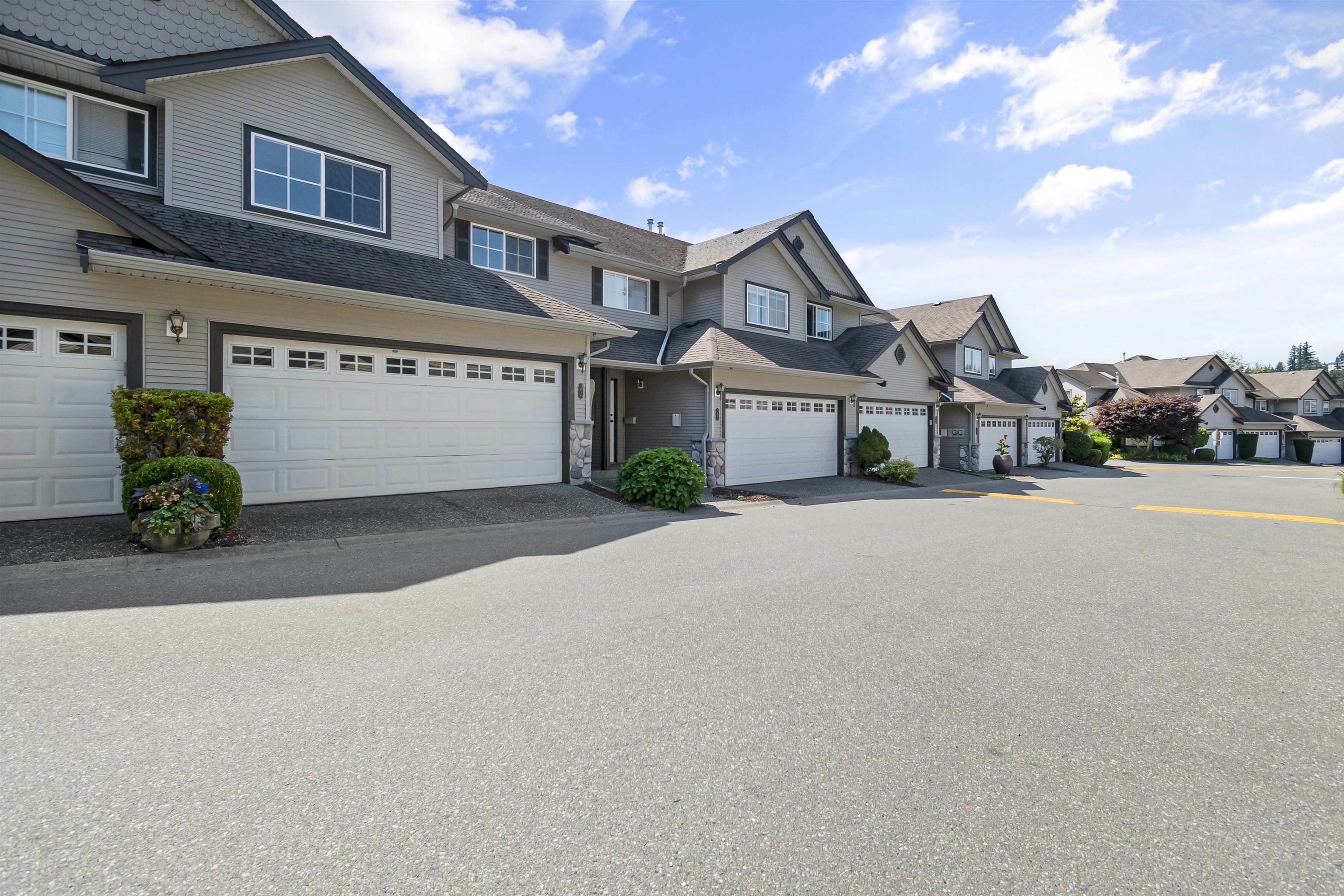 Property Photo:  46360 Valleyview Road 24  BC V2R 5L7 