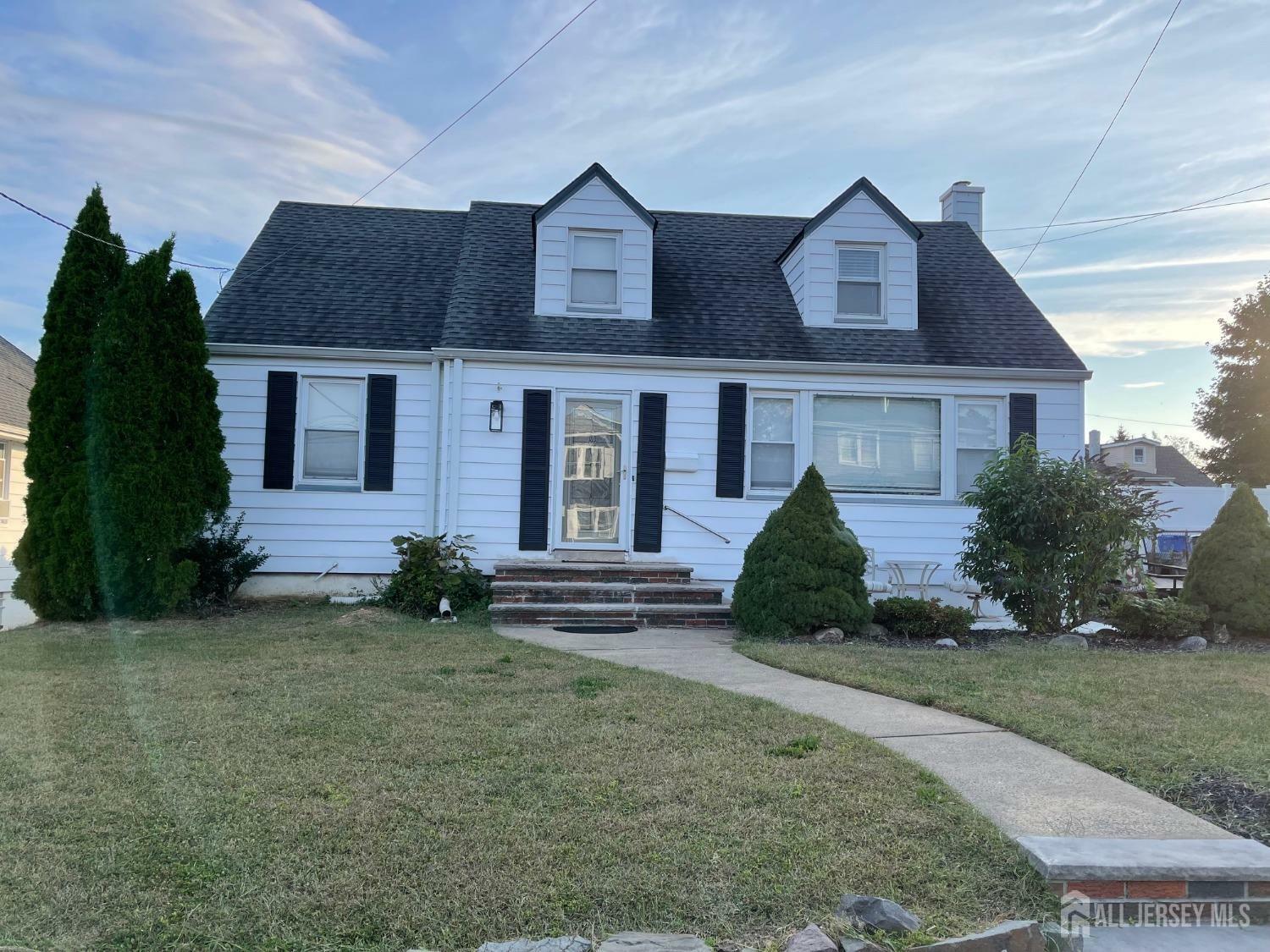 Property Photo:  104 Stevens Street  NJ 08902 