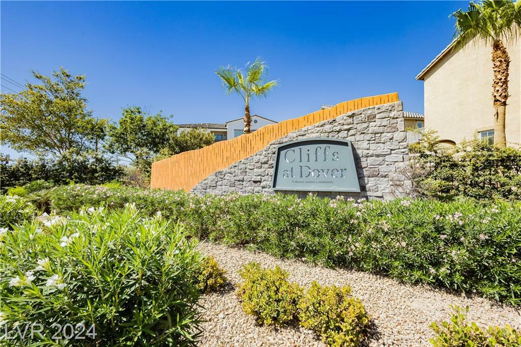 Property Photo: 4596 Dover Straight Street NV 89115