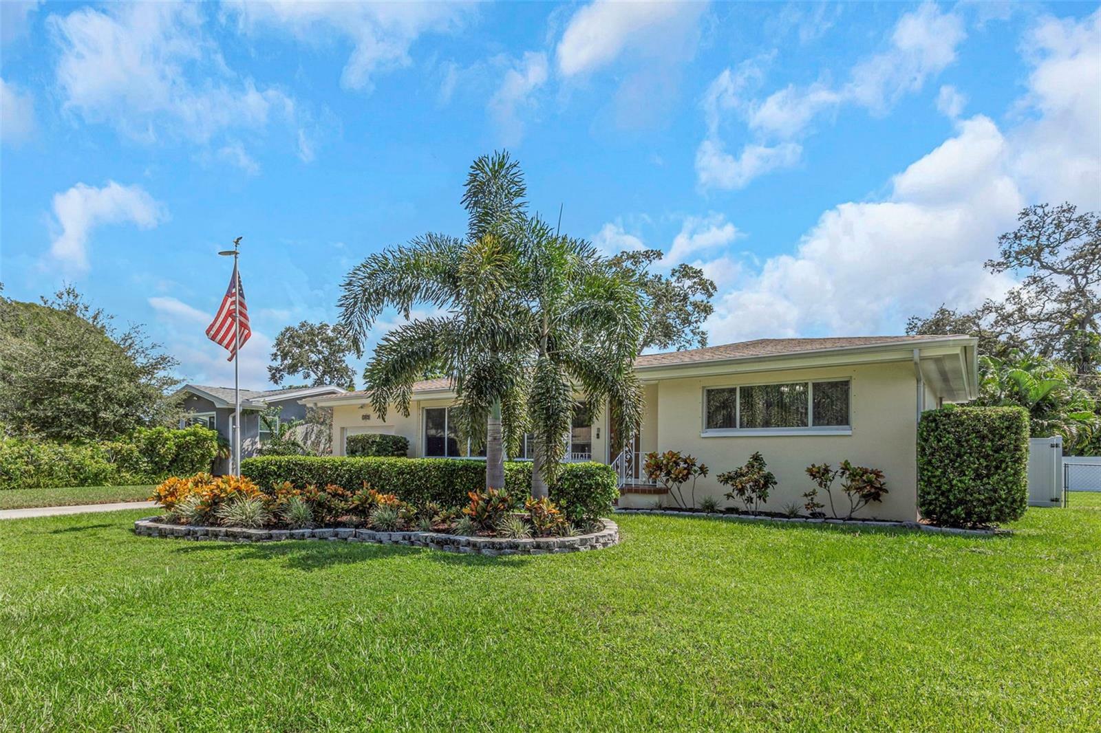 Property Photo: 1725 Marion Street FL 33756