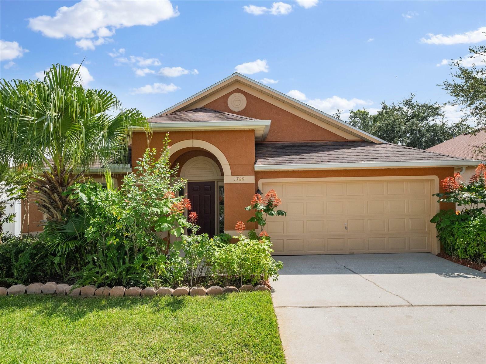 Property Photo:  1769 Pine Bay Drive  FL 32746 