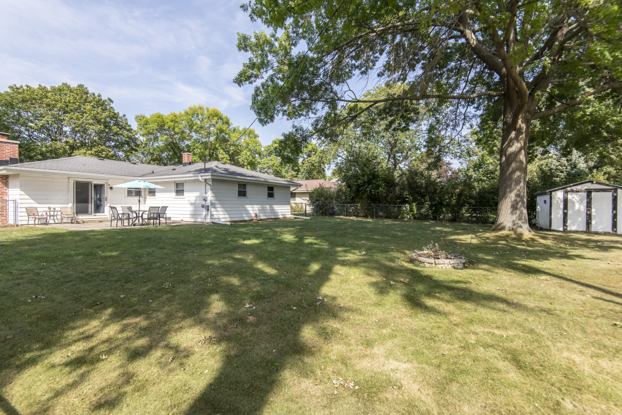 Property Photo:  1133 School Dr  WI 53189 