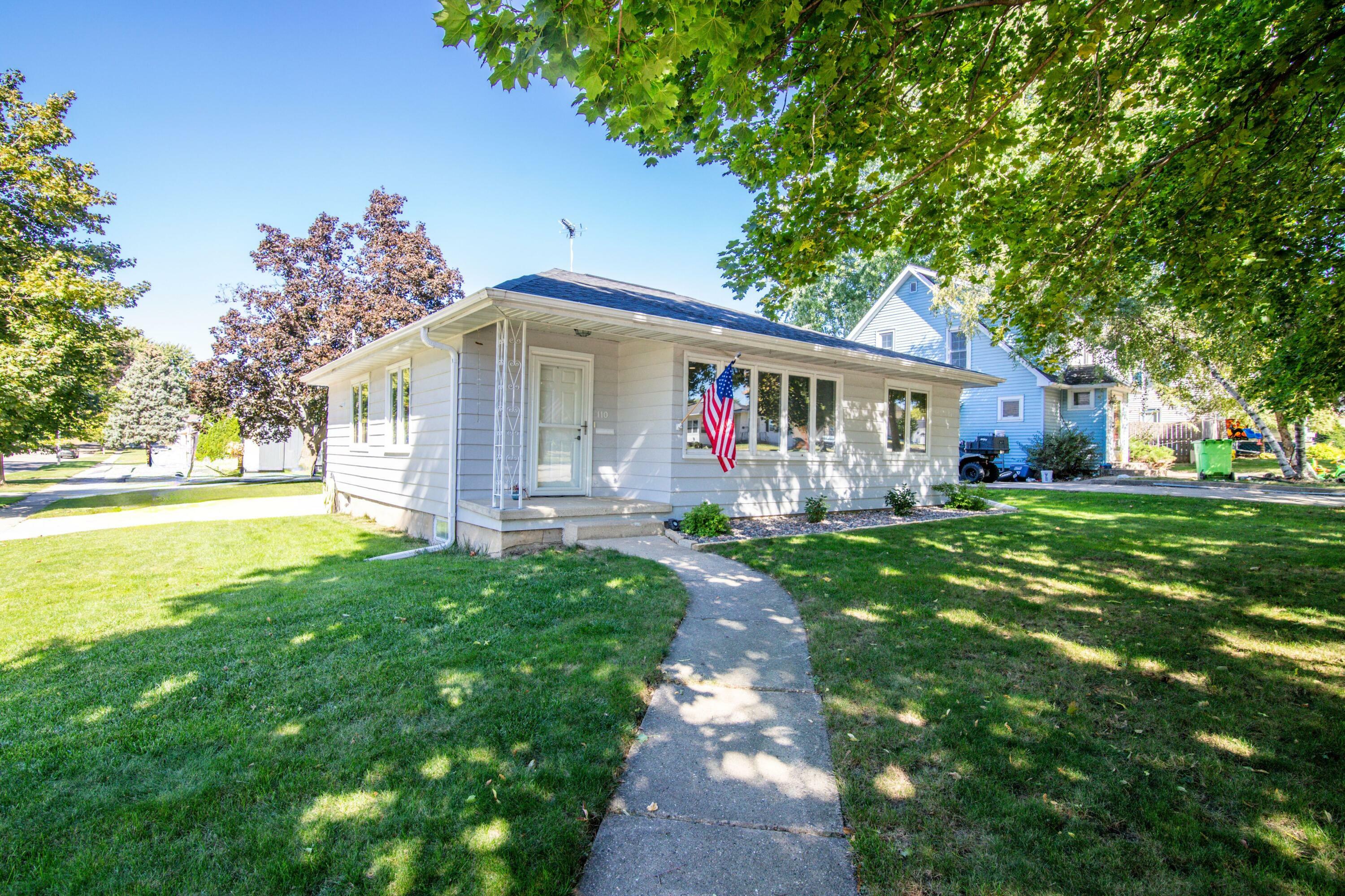 Property Photo:  110 Liberty St  WI 53916 