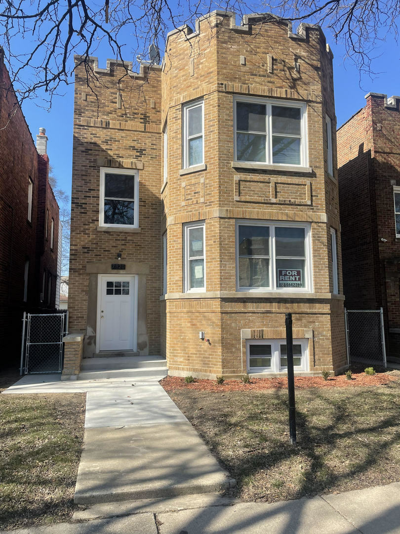 Property Photo: 7820 S Champlain Avenue IL 60619