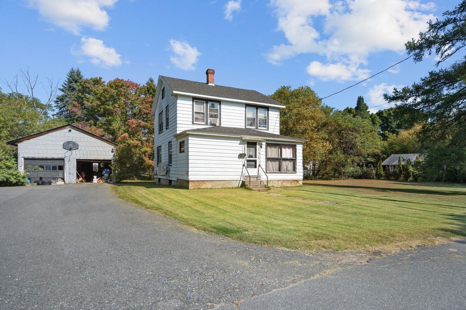 Property Photo: 10 Roseland Road NH 03773