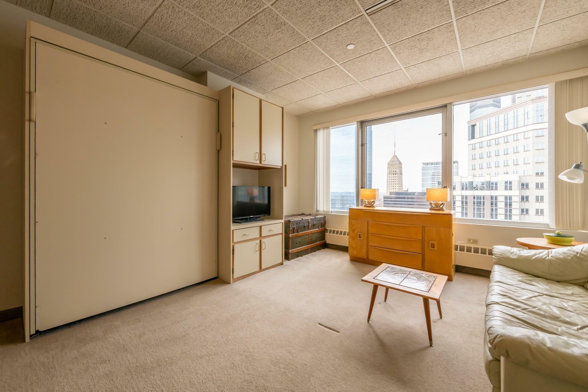 Property Photo:  431 S 7th Street 2635  MN 55415 