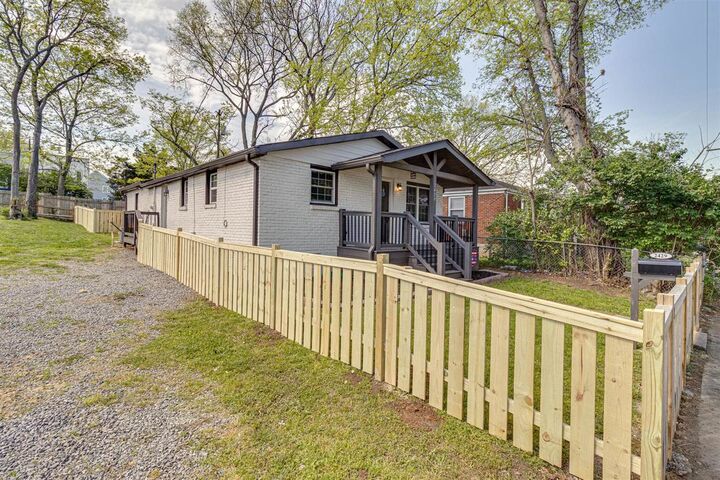 Property Photo: 2429 Batavia Street KY 37208