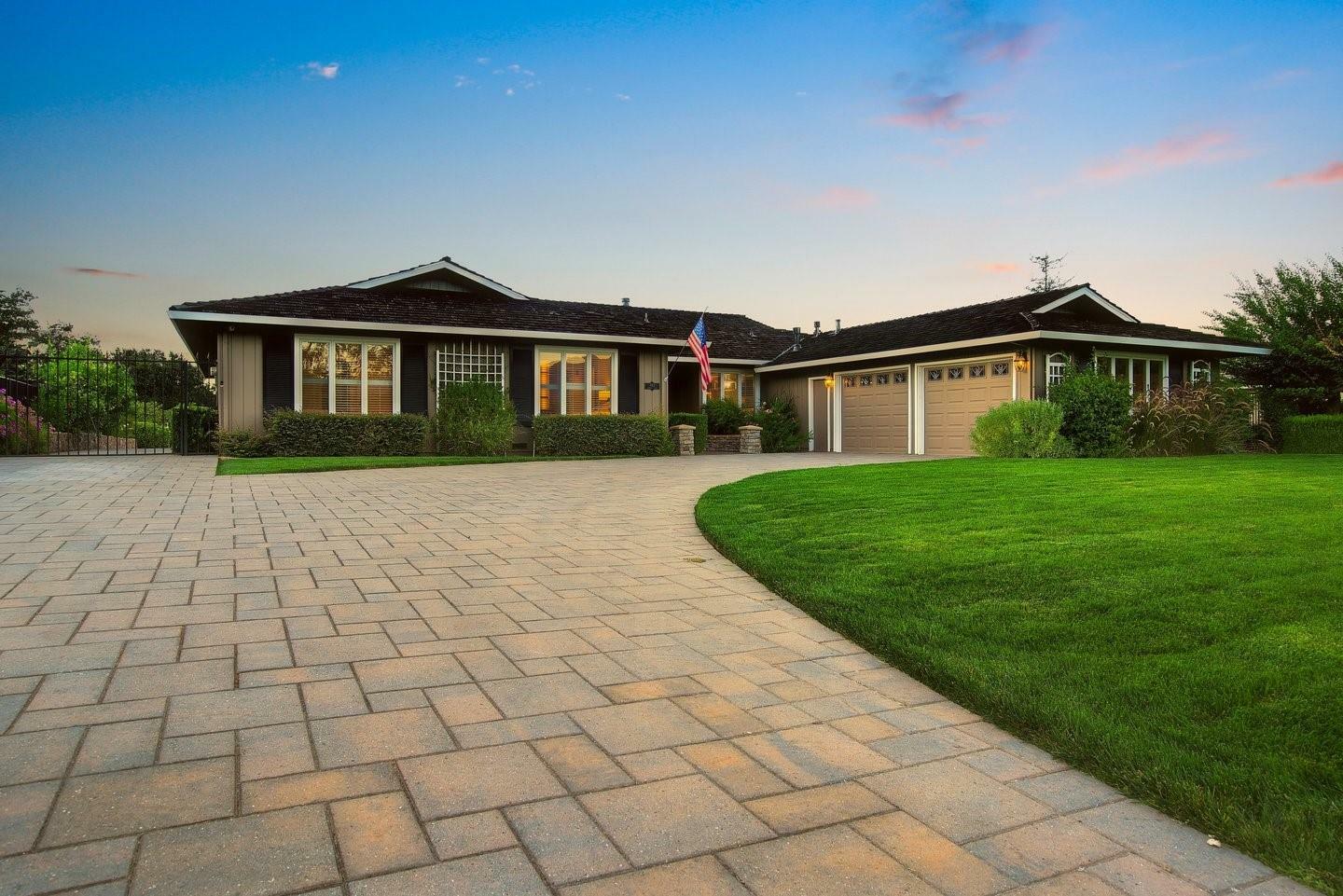 Property Photo: 742 Bicknell Road CA 95030
