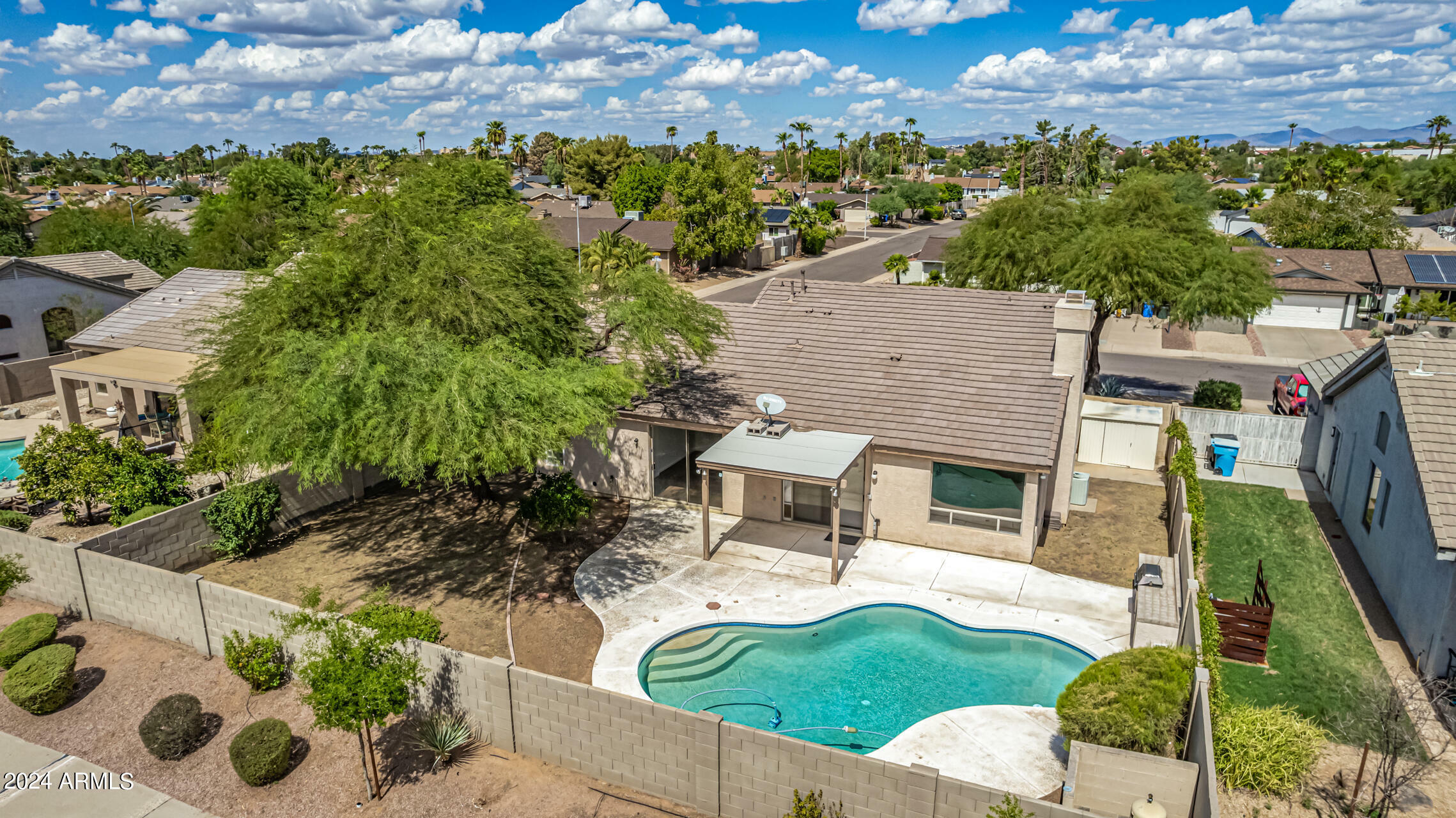 Property Photo:  6925 E Paradise Lane  AZ 85254 