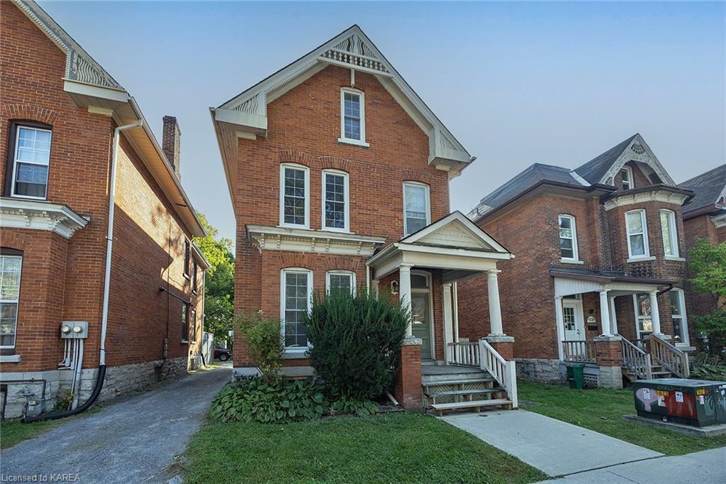 Property Photo: 243 Alfred Street ON K7L 3S1