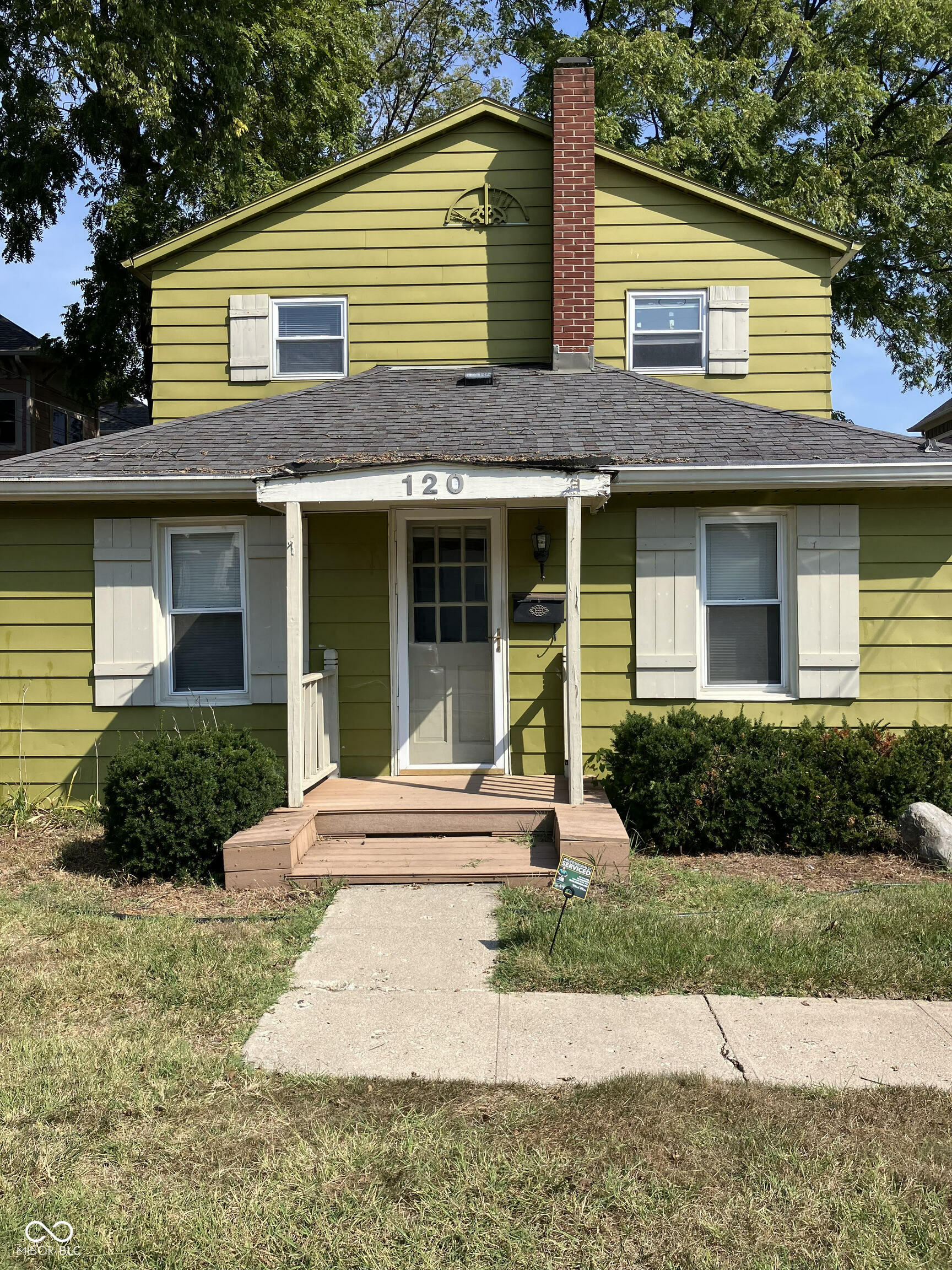 Property Photo:  120 3rd Street NW  IN 46032 