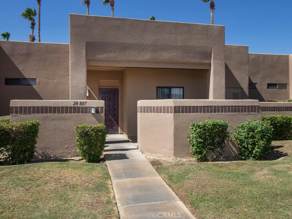 Property Photo:  28887 Isleta Court  CA 92234 