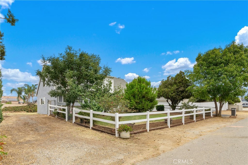 Property Photo:  3181 Kips Korner Road  CA 92860 