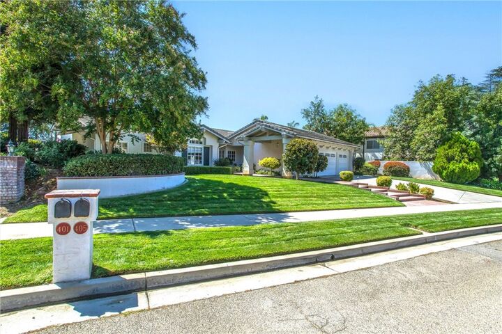 Property Photo: 405 Edgemont CA 92373