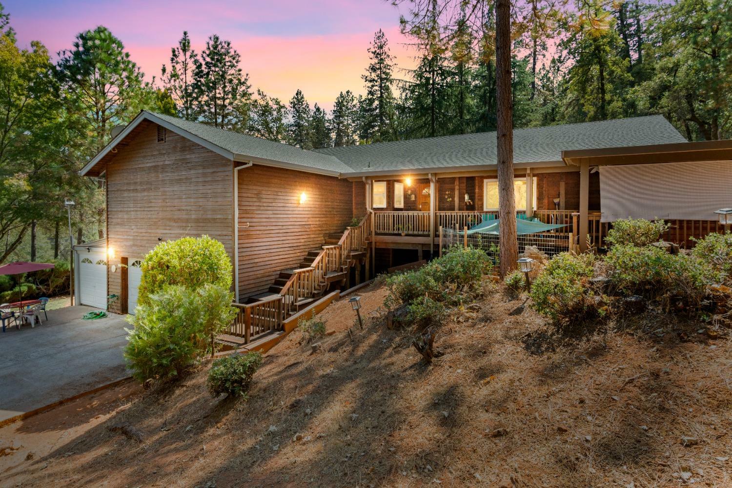 Property Photo:  15904 Annie Drive  CA 95949 