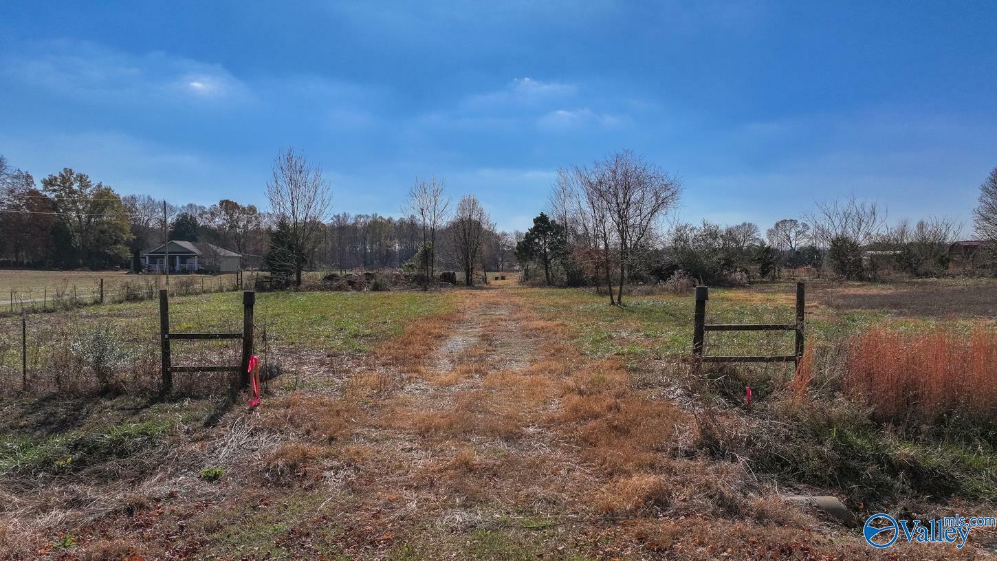 Property Photo:  4.76 Acres Coleman Road  AL 35761 