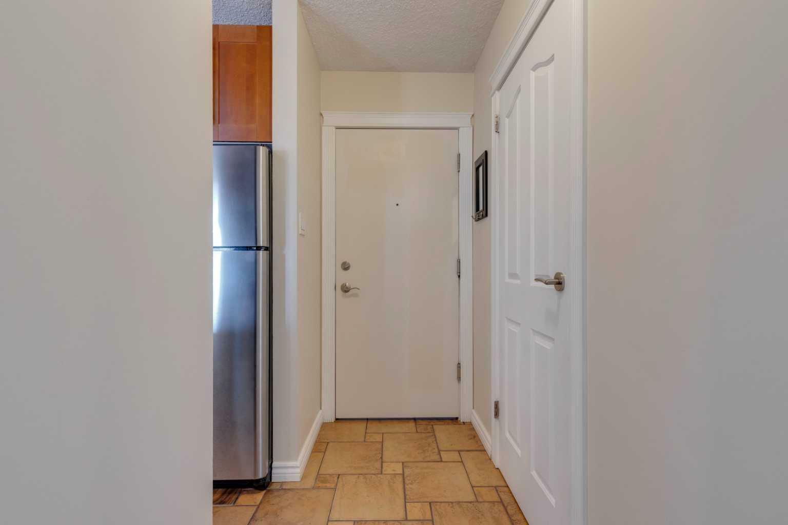 Property Photo:  515 57 Avenue SW 407  AB T2V 0H3 