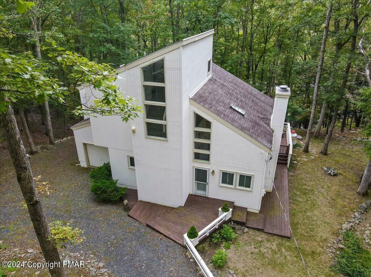 Property Photo:  291 Manchester Drive  PA 18324 