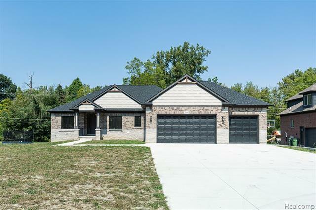 Property Photo: 7067 24 Mile Road MI 48316
