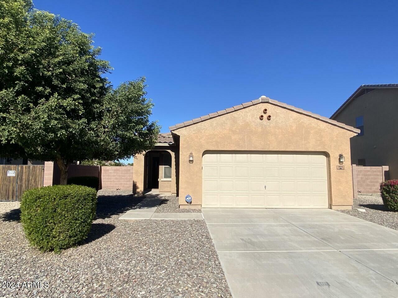 Property Photo:  804 W Dana Drive  AZ 85143 