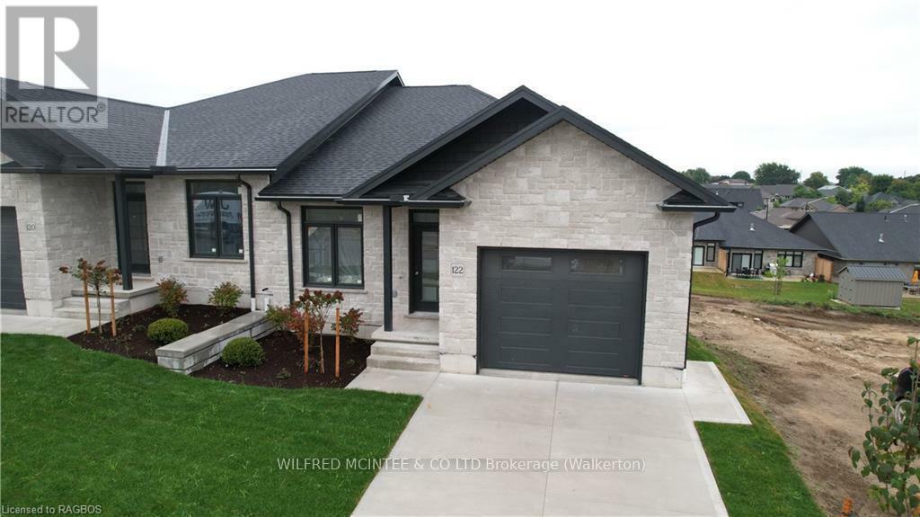 Property Photo:  122 Devinwood Avenue  ON N0G 2V0 