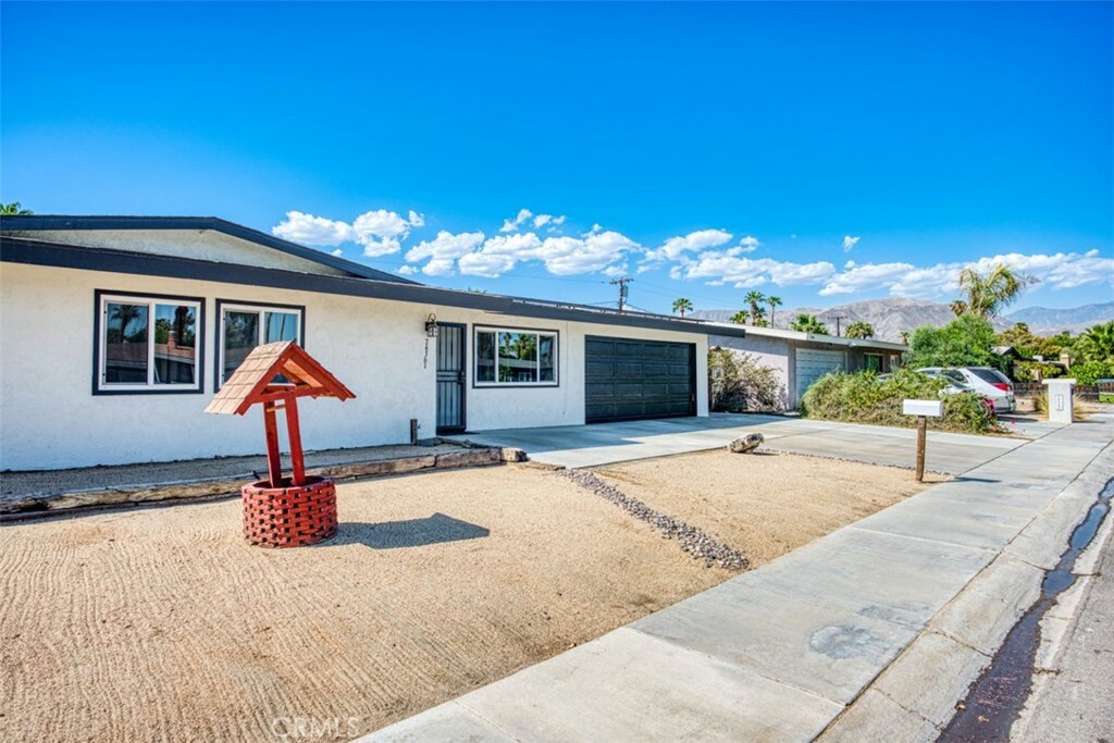 Property Photo:  74361 Erin Street  CA 92260 