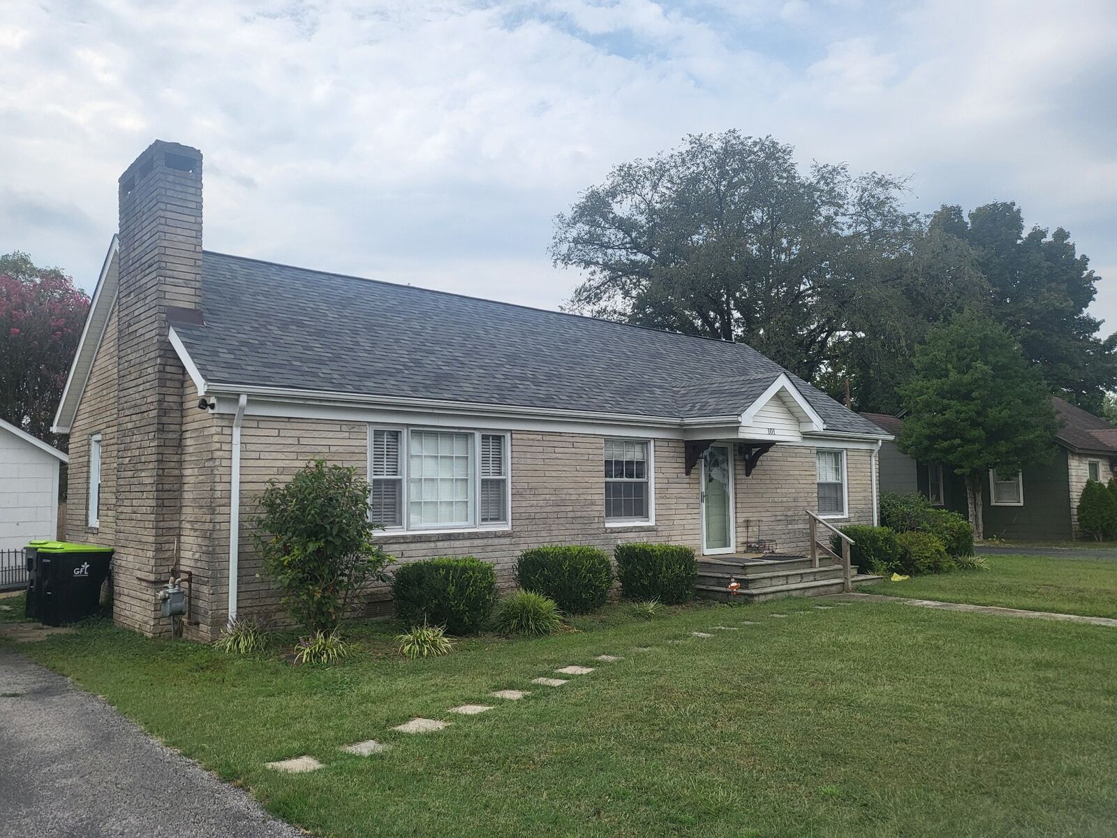 Property Photo: 101 Murrey Ct KY 42220
