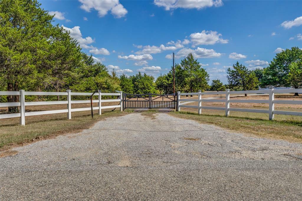 Property Photo:  76 Spout Springs  TX 75076 