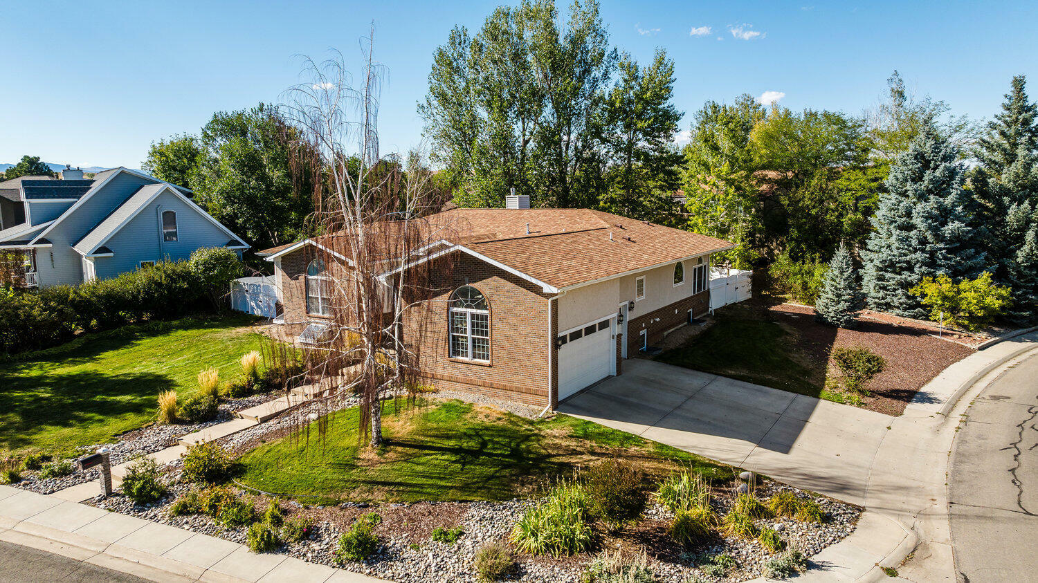 Property Photo:  2027 Summit Drive  WY 82801 