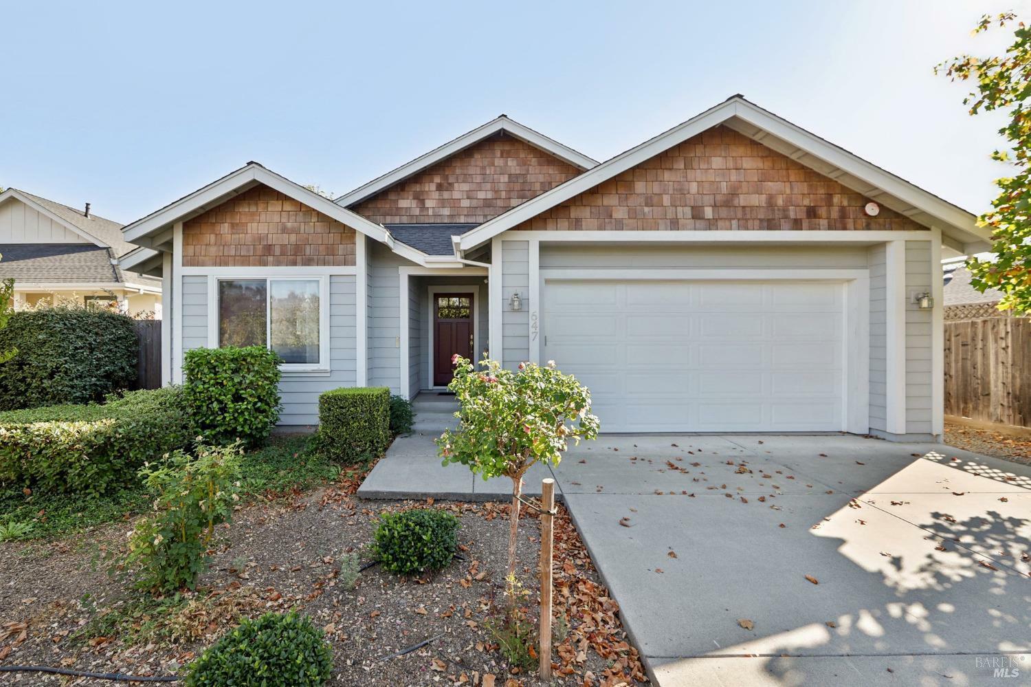 Property Photo:  647 Iris Way  CA 95476 