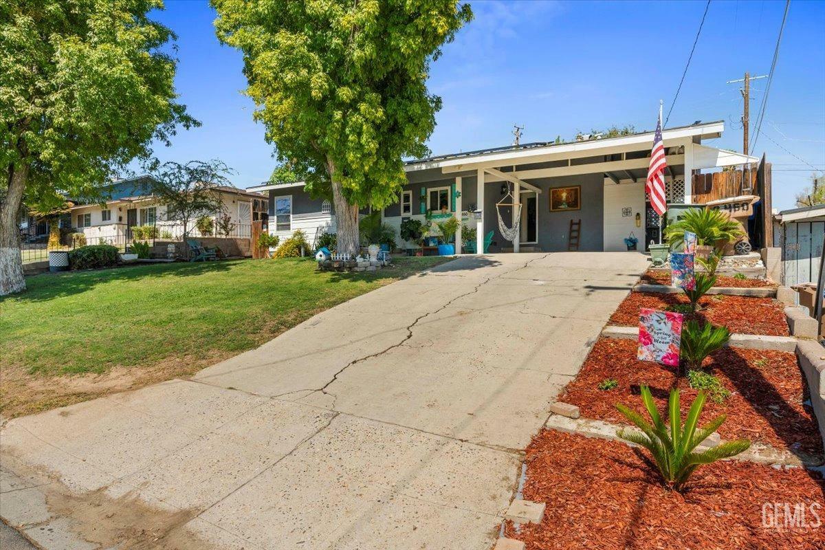 Property Photo:  2460 Corto Street  CA 93306 