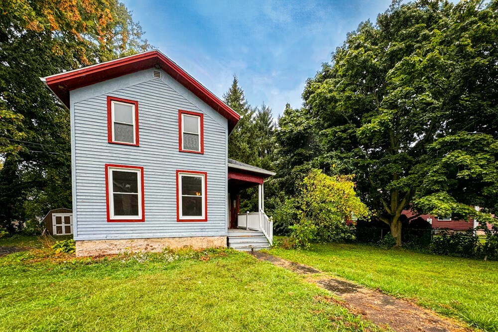 Property Photo:  35 Perry Street  NY 14470 