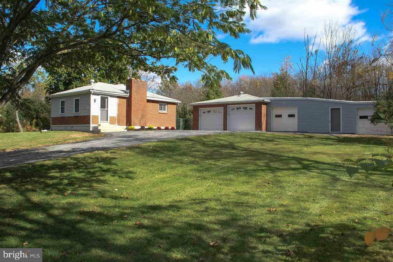 Property Photo:  237 Piketown Road  PA 17112 