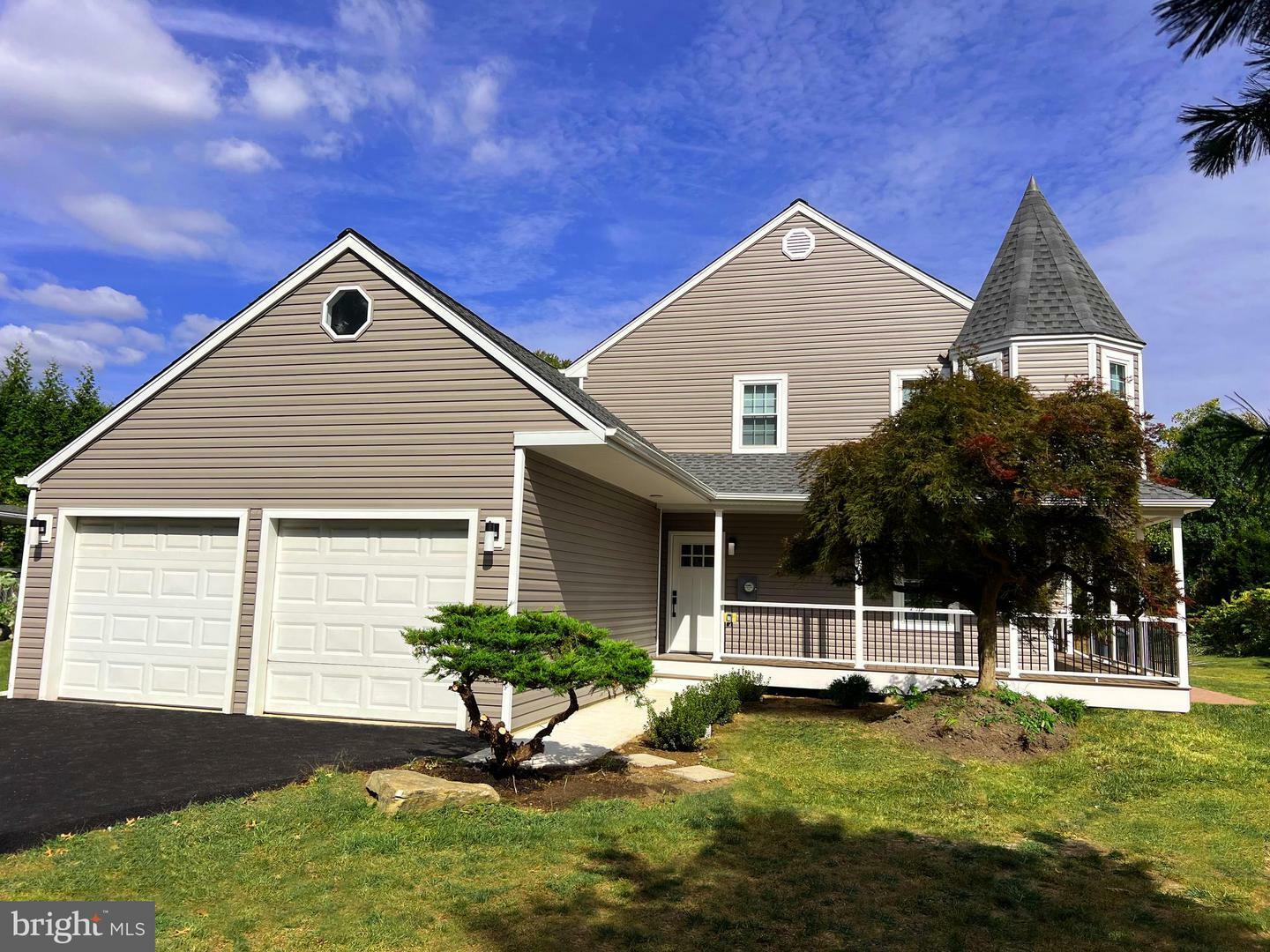 Property Photo:  565 Hulmeville Road  PA 19047 